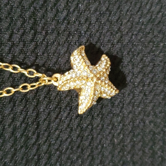 J. Crew Gold Tone Starfish Necklace - Picture 6 of 7